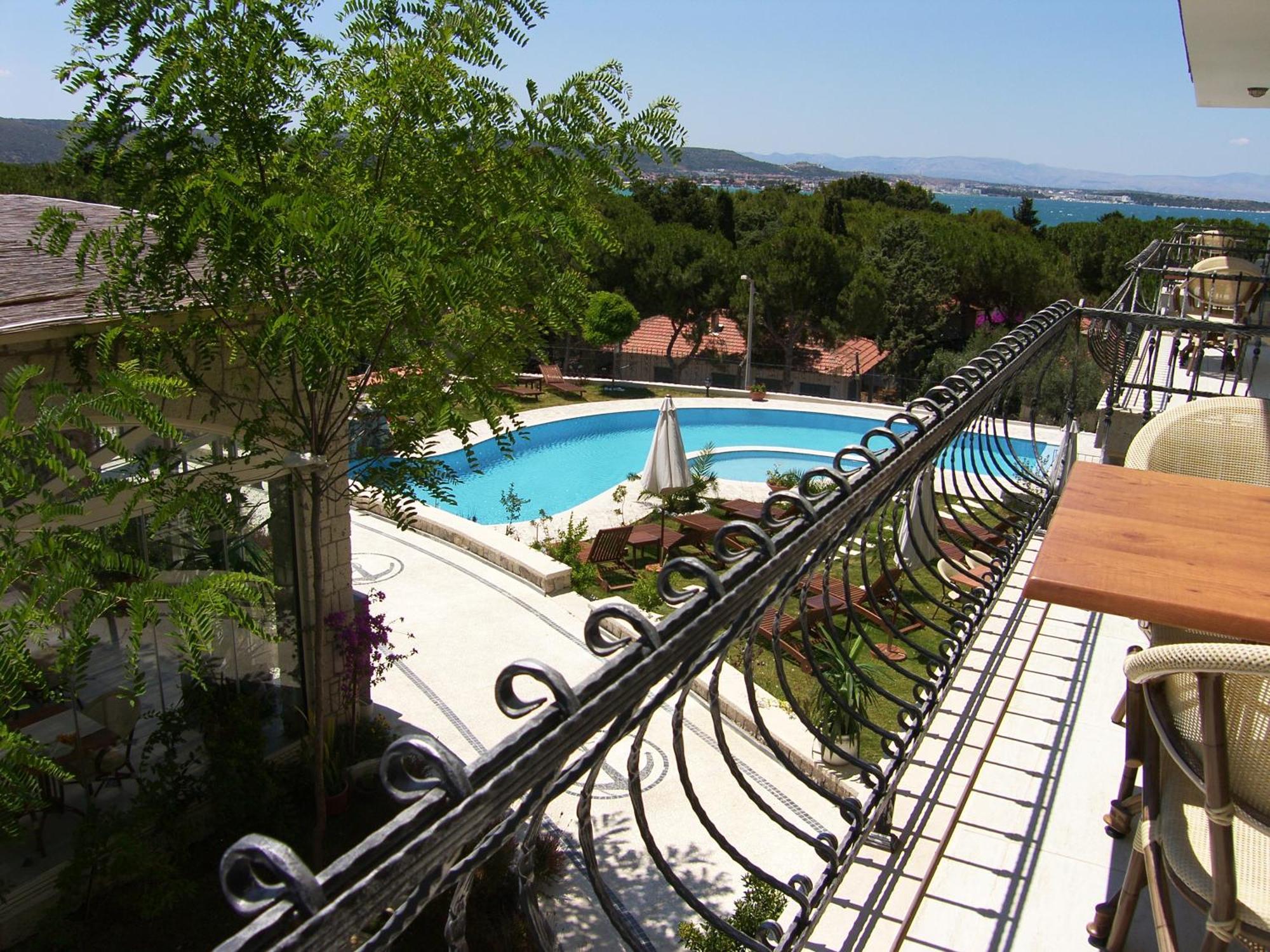Dolina Hotel Çeşme Eksteriør bilde
